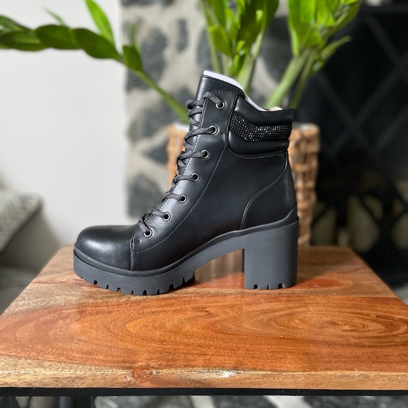 Nine West Quona Combat Booties Size 8.5 Black - Picture 9 of 9